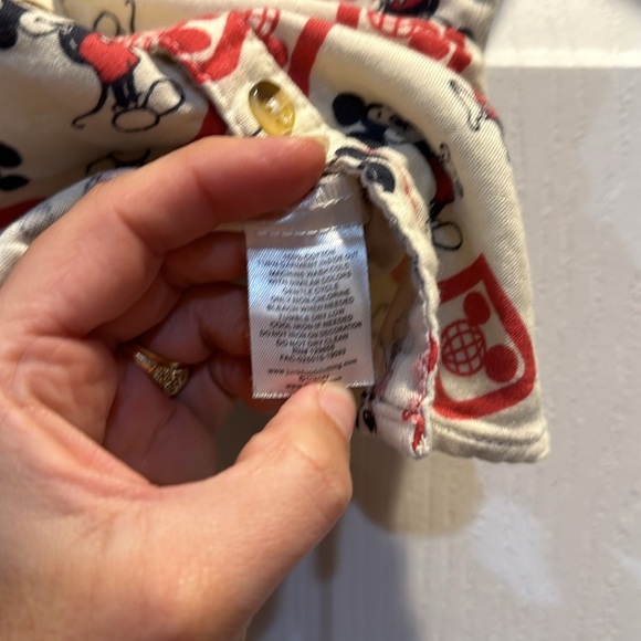 Disney Parks Forever x Junk Food Mickey Button Down Shirt M - Picture 7 of 7